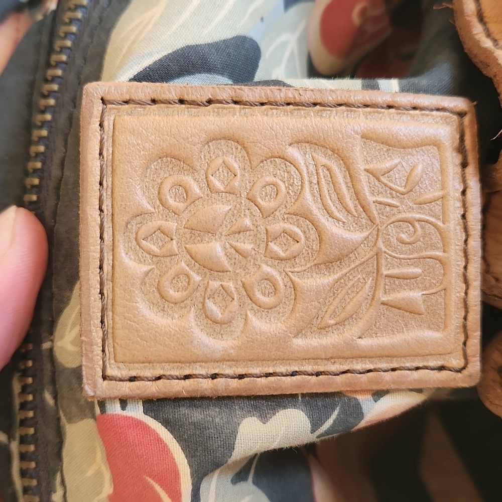Lucky Brand Tan Leather Shoulder Bag - Picture 5 of 16